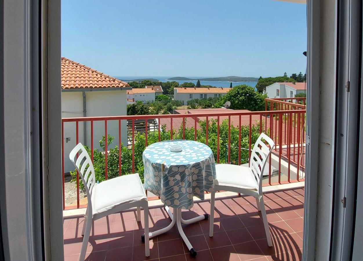 Guest House Mediterranean Hvar Town Extérieur photo