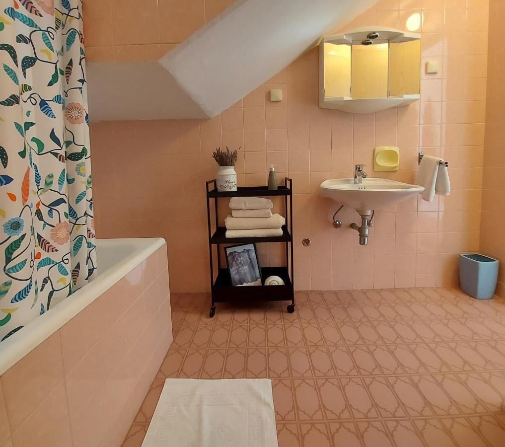 Guest House Mediterranean Hvar Town Extérieur photo