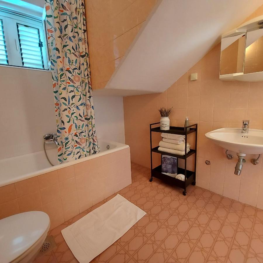 Guest House Mediterranean Hvar Town Extérieur photo